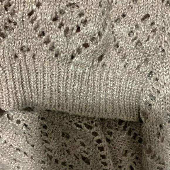 Women’s Torrid Pointelle Drape Front Cardigan Size 3 Beigetan EUC - Picture 6 of 8